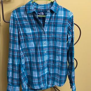 The North Face Women’s flannel Shirt Size Medium